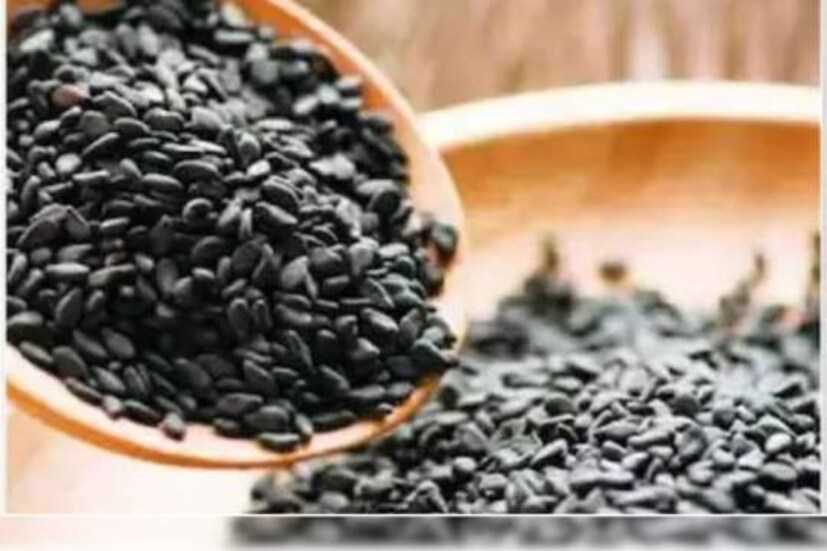 ভাতের সঙ্গে কালো তিল মিশিয়ে কাককে খাওয়ালে কালসর্প দোষ দূর হয়৷ শত্রুদের দুর্বল করে জীবনে অপ্রীতিকর সমস্যা নিয়ন্ত্রণ করে৷