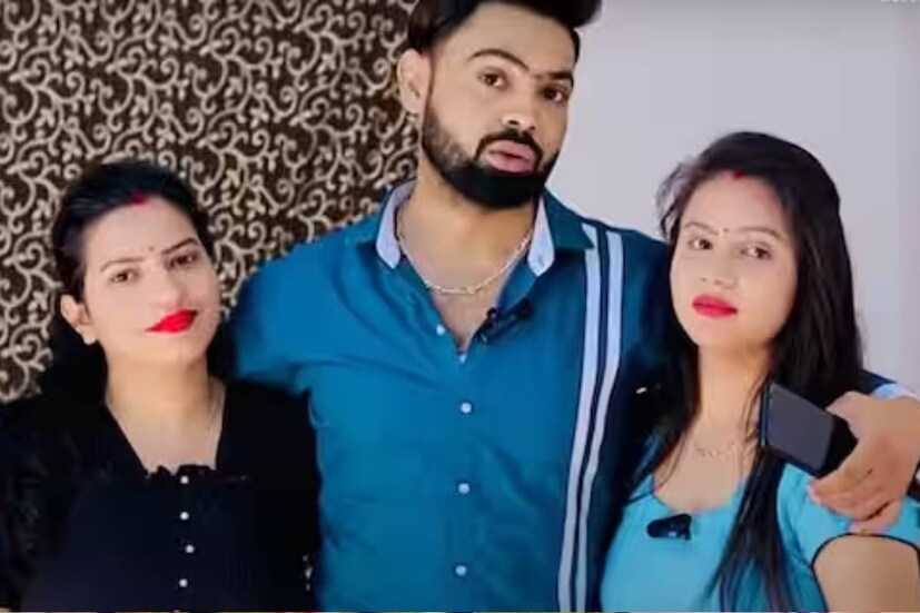 কলেজজীবনে রূপের সঙ্গে সানির প্রেম। কিন্তু এই প্রেম মেনে নেয়নি রূপের পরিবার। তাই পালিয়ে বিয়ে করেন সংসার শুরু করেন সানি এবং রূপ। 
