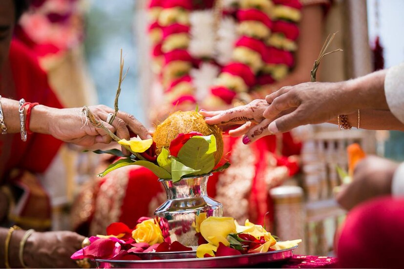 লাল বস্ত্র পরাও এই দিনের জন্য বিশেষ শুভ৷