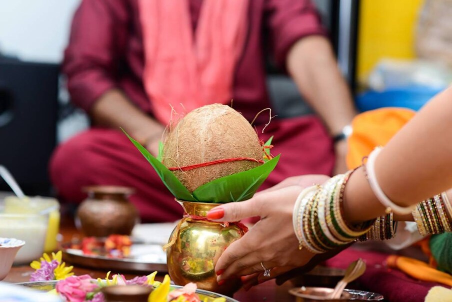  সপ্তাহের দ্বিতীয় কাজের দিন মঙ্গলবার জ্যোতিষশাস্ত্রে বিশেষ গুরুত্বপূর্ণ৷ এই দিনটিকে কর্মশক্তি, উদ্যম, সৃষ্টিশীলতার প্রতীক বলে মনে করা হয়৷
