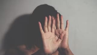 স্ত্রীর বিরুদ্ধে ধর্ষণের অভিযোগ স্বামীর, মামলা গেল আদালতে ! (Representative Image) স্ত্রীর বিরুদ্ধে ধর্ষণের অভিযোগ স্বামীর, মামলা গেল আদালতে ! (Representative Image)