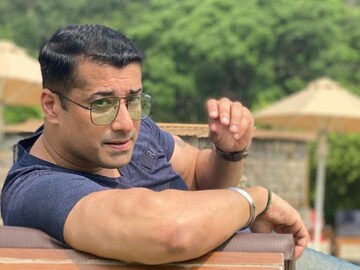 ঋষি কৌশিক।