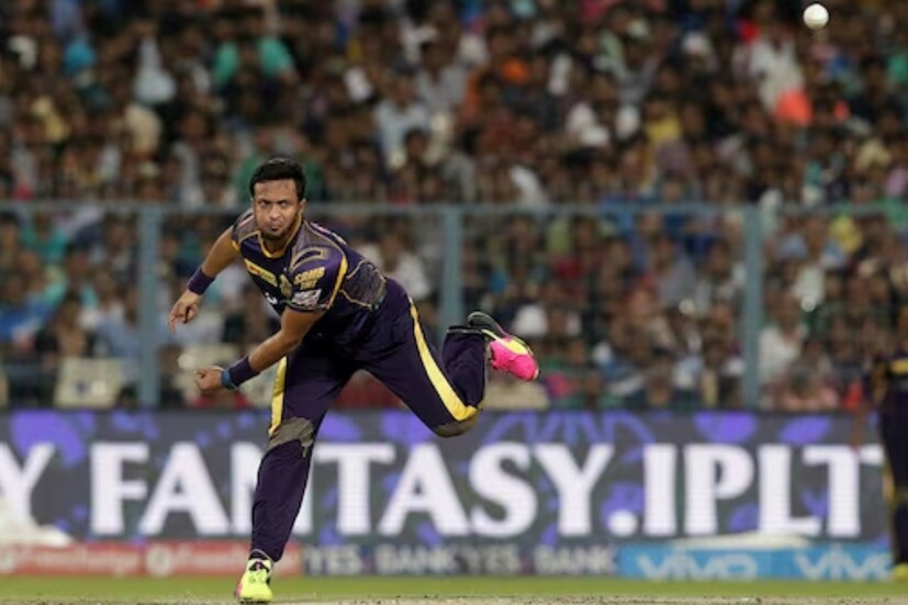 শাকিব পাওয়া যাবে কি না তা নিয়ে বিগত কিছু দিন ধরেই নানা জল্পনা কল্পনা চলছিল। তারপর কেকেআরের তরফ থেকেই জানতে চাওয়া হয় তিনি খেলবেন কিনা? তার পরিবর্তে অন্য ক্রিকেটার ফ্র্যাঞ্চাইজি নেবে কিনা।