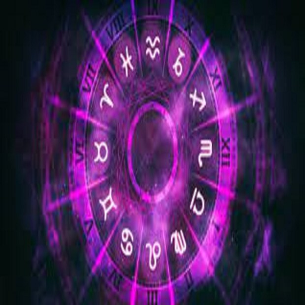 Shani Transit Effects On Zodiac: এর অন্তর্গত কাজে সাফল্য আসতে চলেছে ৷ চাকরিজীবীদের কেরিয়ারে নতুন সুযোগ আসতে চলেছে ৷ ব্যবসায়ীদের জন্য হতে চলেছে মুনাফা ৷ প্রতীকী ছবি ৷
