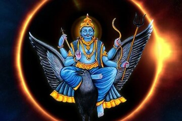 শনির বক্রী গমন! আগামী কয়েক মাস এই কয়েক রাশির জীবন কাটবে যন্ত্রণায়