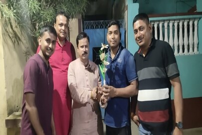 বাড়ি ফিরলেন অরিন্দম