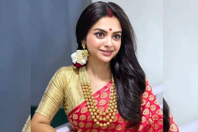ইচ্ছে নদীর প্রায় ৮ বছর পরে আবার জুটি বাঁধতে চলেছেন বিক্রম-শোলাঙ্কী। তবে এবার আর ছোট পর্দায় নয়। বড় পর্দাতে একসঙ্গে দেখা যাবে তাঁদের। 