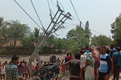 হিঙ্গলগঞ্জে পথ দুর্ঘটনায় মৃত ১ 