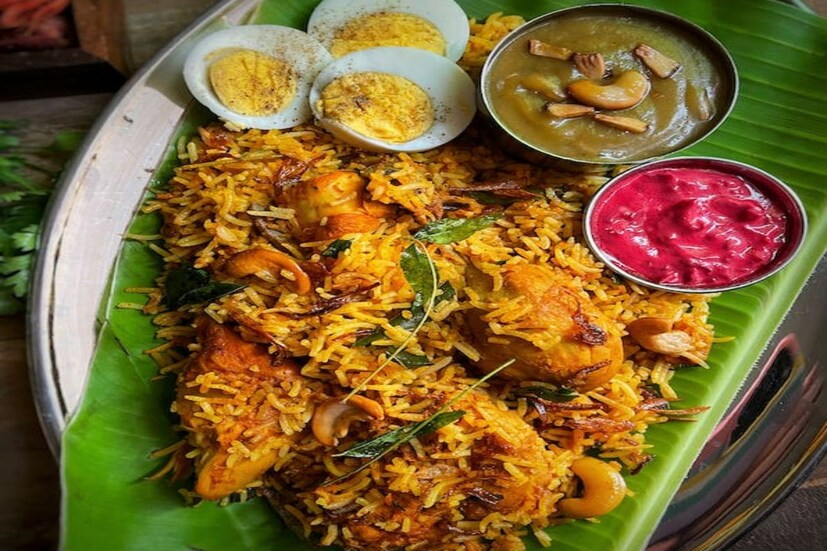 বিরিয়ানির গন্ধেই জিভে জল আসে। আর দেখলেই মন ভরে যায়। কিন্তু ওজন বেড়ে যাওয়ার ভয়ে মনের সুখে বিরিয়ানি খেতে পারেন না অনেকেই! খেলেই যদি হুড়হুড় করে ওজন বেড়ে যায় সেই ভয়েই অনেকে এড়িয়ে চলেন এই দারুণ সুস্বাদু খাবার। 