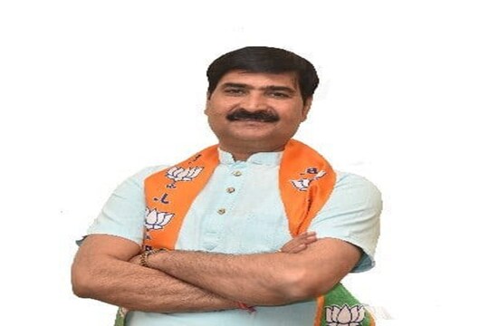 ঝড়ের গতিতে উত্থান!
