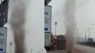 হলদিয়ায় ধুলোর ঝড়