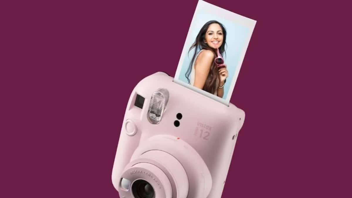 ৮ হাজারেরও কম দামে এত ভাল ক্যামেরা! ফোটোগ্রাফির শখ মেটান সাধ্যের মধ্যেই ৮ হাজারেরও কম দামে এত ভাল ক্যামেরা! ফোটোগ্রাফির শখ মেটান সাধ্যের মধ্যেই