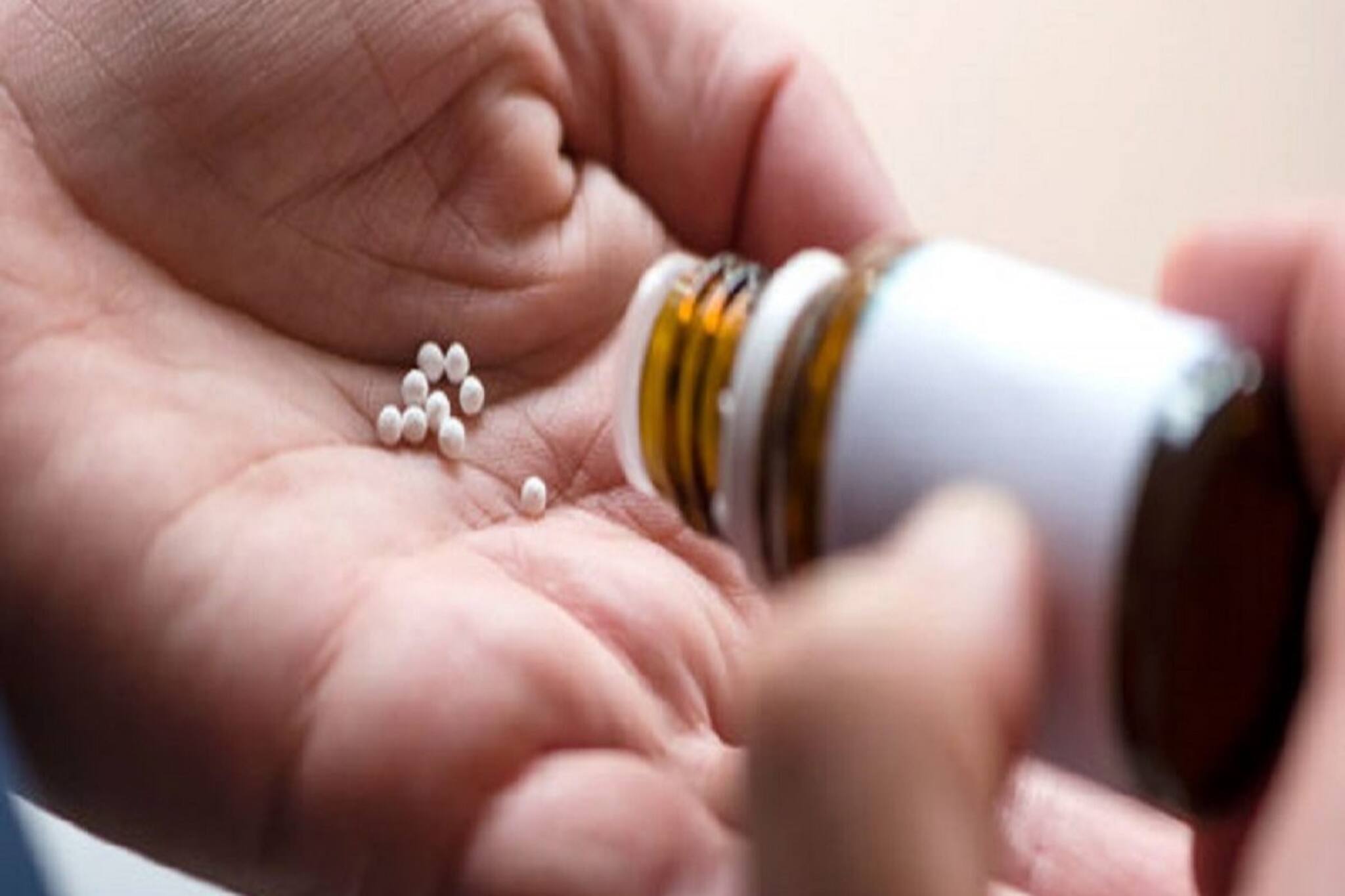 হোমিওপ্যাথি ওষুধ খেলে এই ৮ নিয়ম মেনে চলুন অবশ্যই, নইলে ভয়ঙ্কর বিপদ হতে পারে!