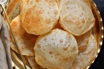 বাঙালি মানেই লুচি-প্রিয়, জানেন 'লুচি' নামটা কোথা থেকে এল? কীভাবেই বা জন্ম লুচির?