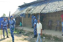 বোমা বাঁধার সময় ইসলামপুরে বিস্ফোরণ! গ্রামে বসল পুলিশ পিকেট