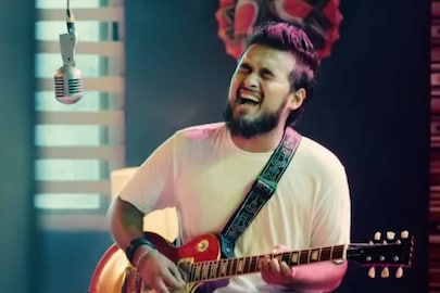 নোবেলের বিতর্কিত পোস্ট