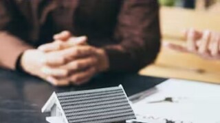 টানা ১২ বছর ধরে ভাড়ায় থাকলে সেই সম্পত্তি কি ভাড়াটের হয়ে যাবে? কী করা উচিত মালিকের?