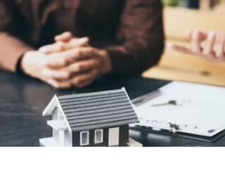 টানা ১২ বছর ধরে ভাড়ায় থাকলে সেই সম্পত্তি কি ভাড়াটের হয়ে যাবে? কী করা উচিত মালিকের?