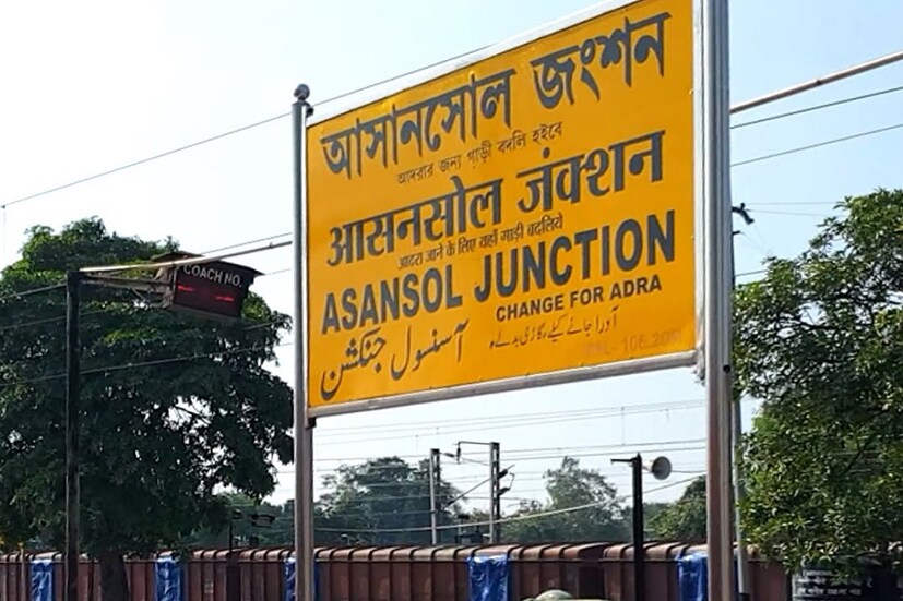 যাত্রীদের সুবিধামতো সাইনবোর্ড লাগানো হবে সেখানে। ফুডকোর্ট, গেস্টরুম সহ অত্যাধুনিক ওয়েটিং প্লাজা নির্মাণ করা হবে। পার্কিং জোন এবং রোড ট্রান্সপোর্ট সহ গণপরিবহনের অন্যান্য পরিষেবার সাথে আরো উন্নত যোগাযোগ ব্যবস্থার জন্যও পদক্ষেপ নেওয়া হচ্ছে।
