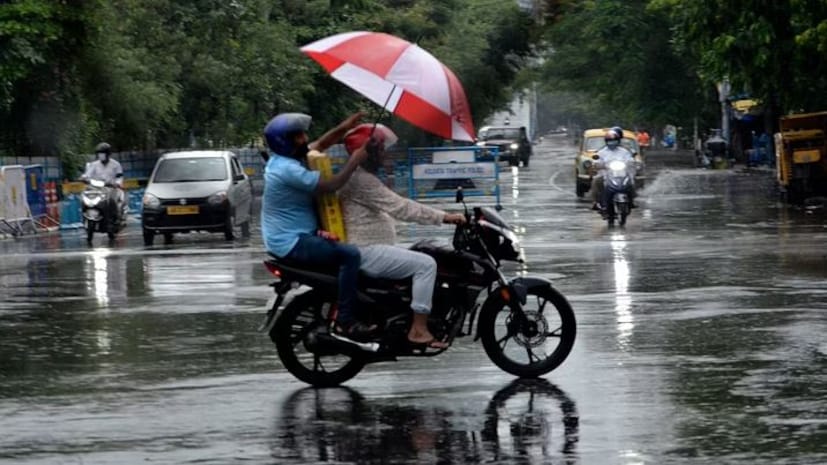 উপকূলের জেলা সহ তিন চার জেলায় ছিটেফোঁটা হালকা বৃষ্টির সম্ভাবনা থাকতে পারে সপ্তাহের শেষে। আপাতত, শুক্রবার ২১ এপ্রিল পর্যন্ত দাবদাহ চলবে। 