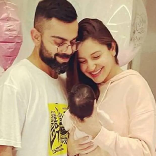 যদিও বিরাট আর অনুষ্কা মেয়েকে সঙ্গে নিয়ে অনেক ছবিই সোস্যাল মিডিয়ায় পোস্ট করেছেন। তবে কোনওটাতেই মেয়ের মুখে দেখা যায়নি। 