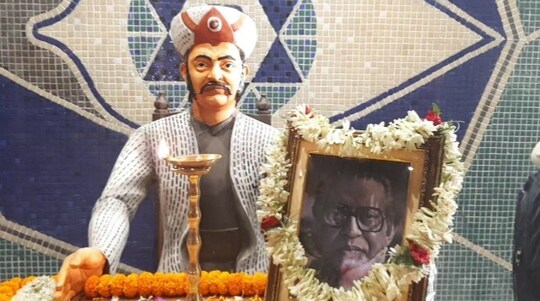 শহরে সদ্য উদ্বোধন হওয়া রেস্টুরেন্ট।