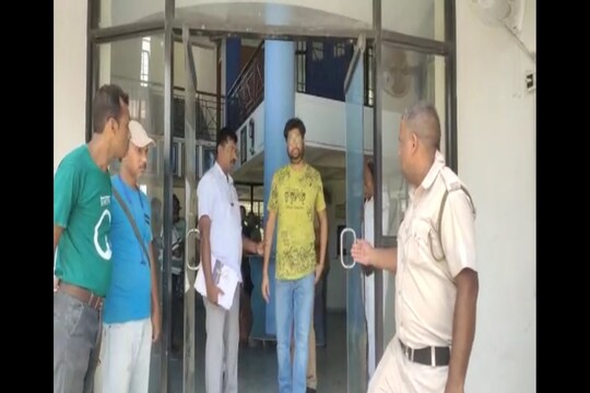 অভিযুক্তের ছবি 