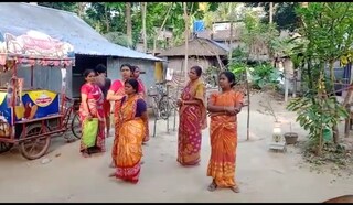 ঘটনার জেরে এলাকায় ছড়িয়েছে চাঞ্চল্য