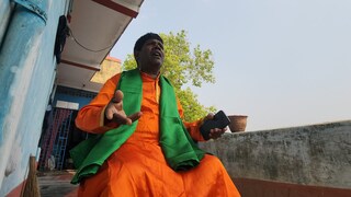 এবার ভাড়া বাড়ি ছেড়ে পুনরায় নিজের বাড়ি ফিরলেন বীরভূমের বাদাম কাকু ভূবন বাদ্যকর এবার ভাড়া বাড়ি ছেড়ে পুনরায় নিজের বাড়ি ফিরলেন বীরভূমের বাদাম কাকু ভূবন বাদ্যকর