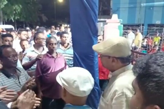 এলাকায় লাগল আলো, সি সি টিভি