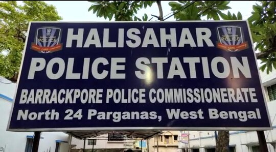 গঙ্গায় মিলল যুবকের দেহ চাঞ্চল্য ছড়িয়েছে হালিশহর