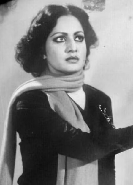 এর পর হাসান তারিক ‘উমরাও জান আদা’ ছবি তৈরি করার কথা ভাবেন। সেখানে লখনউয়ের গণিকার চরিত্রে রানিকেই ভেবেছিলেন পরিচালক। রানি উপন্যাসটি মোট চার বার পড়েন এবং কত্থকের বিশেষ প্রশিক্ষণও নেন। ছবিটি মুক্তি পাওয়ার পরেই ঘটে ম্যাজিক। বক্স অফিসে আলোড়ন পড়ে যায়। অভিনেত্রী হিসেবে মানুষের মনে স্থান করে নেন রানি বেগম।