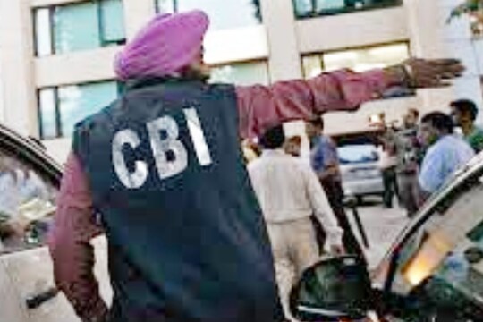কয়লা পাচার কাণ্ডে CBI-র হাতে ধৃত ২