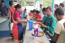 অগ্নিমূল্যের বাজার, তবু ৫ টাকায় পেট ভরে খাবার! দলে-দলে ছুটে যাচ্ছেন জনতা, কোথায়?