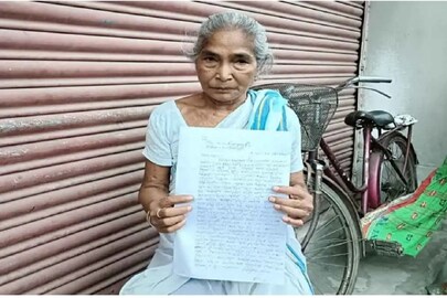 অভিযোগকারিণী হেলেন বর্মণ