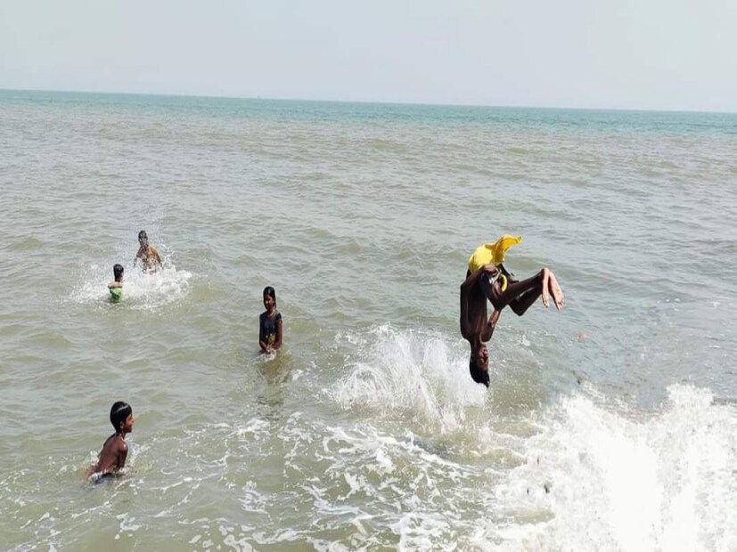 পূর্ব মেদিনীপুর জেলার হলদিয়া শিল্পাঞ্চল শহরের এদিনের তাপমাত্রা থাকবে সর্বোচ্চ ৩৭.১ ডিগ্রি সেলসিয়াস এবং সর্বনিম্ন ২৩.৪ ডিগ্রি সেলসিয়াস। সর্বনিম্ন তাপমাত্রা স্বাভাবিকের থেকে ৩ ডিগ্রি কম। বাতাসে আপেক্ষিক আর্দ্রতার সর্বোচ্চ পরিমাণ ৬৯ শতাংশ। দুপুরের পর শিল্পাঞ্চল শহরে ঝড় বৃষ্টির পূর্বাভাস রয়েছে।