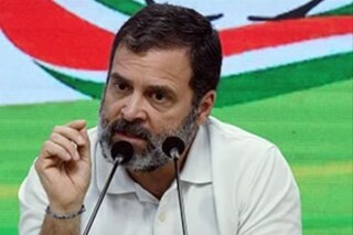 কাকে ইঙ্গিত করলেন রাহুল