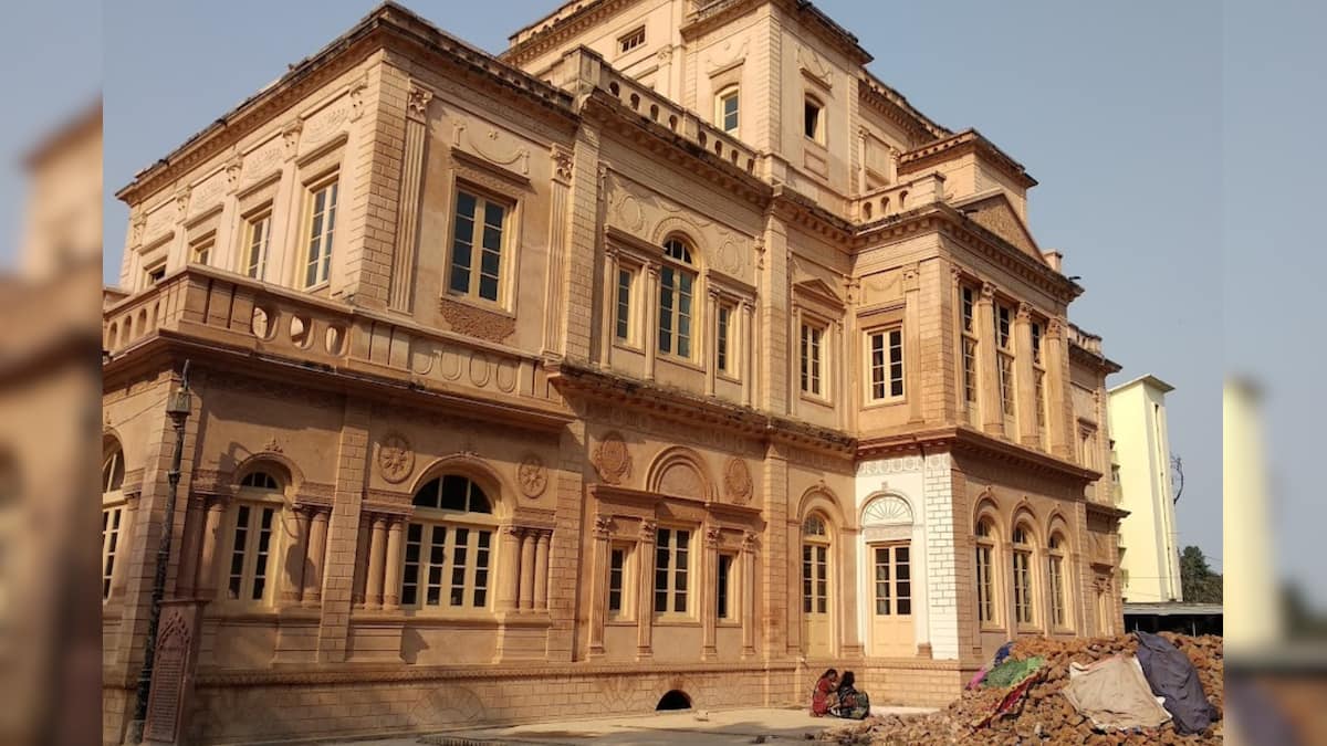 Haunted House of Lucknow: সূর্য ডোবার পর প্রাসাদের কাছে গেলেই ভয়ানক ...