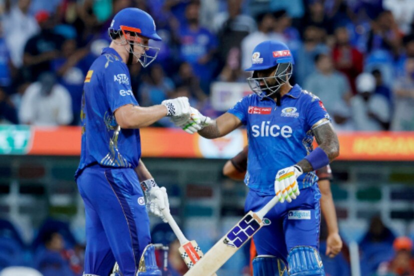 ২০১ রান তাড়া করে সানরাইজার্স হায়দরাবাদকে ২ ওভার বাকি থাকতে ৮ উইকেটে হারায় ৫ বারের আইপিএল জয়ীরা। 