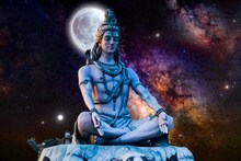 Lord Shiva: অভিশপ্ত এই ফুল! ভুলেও শিব পুজোয় দেবেন না, তুষ্ট নয় রুষ্ট হবেন মহাদেব