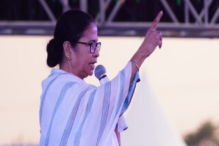 , সামনে পঞ্চায়েত ভোট। এক দিনে ৬৩ হাজার বুথে ভোট করতে হলে দেড় লক্ষ পুলিশ কর্মী দরকার। , সামনে পঞ্চায়েত ভোট। এক দিনে ৬৩ হাজার বুথে ভোট করতে হলে দেড় লক্ষ পুলিশ কর্মী দরকার।