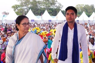 মমতা বন্দ্যোপাধ্যায়, অভিষেক বন্দ্যোপাধ্যায়