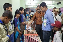 এই মেলায় ঢুকবেন ভয় নিয়ে, বেরোবেন দারুণ অঙ্ক শিখে! বাংলাতেই হচ্ছে, যাবেন নাকি?