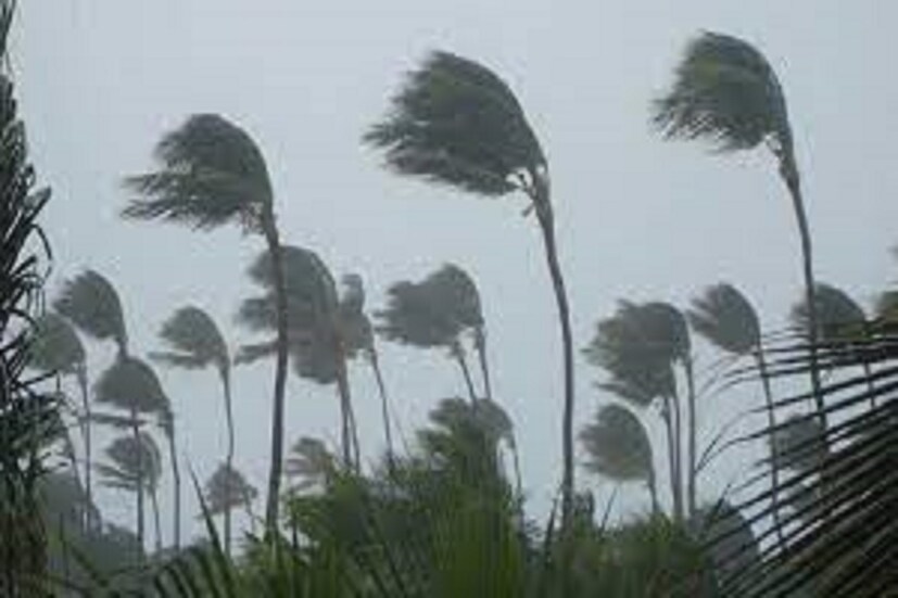 ১২ মে অর্থাৎ শুক্রবারই বাংলাদেশ, মায়ানমারের উপকূলের দিকে এগিয়ে যাবে ভয়ঙ্কর ঘূর্ণিঝড় ৷ 