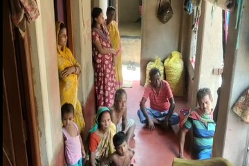 সন্তানকে