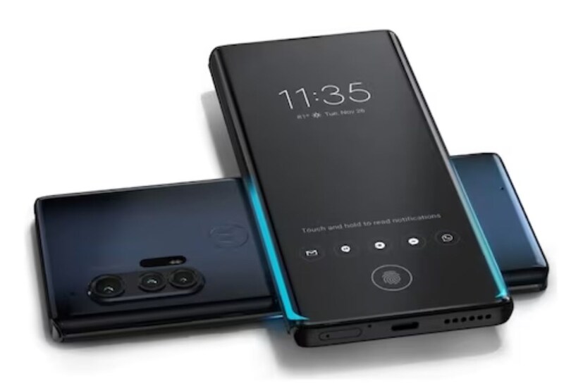 কানেকটিভিটির দিক থেকে এতে 5G, 4G LTE, Wi-Fi 802.11 a/b/g/n/ac/ax/k/v/r, Bluetooth 5.3, GPS/ A-GPS, LTEPP, SUPL, Glonass, Galileo অন্তর্ভুক্ত রয়েছে , এনএফসি এবং একটি ইউএসবি টাইপ-সি পোর্টের সাপোর্ট রয়েছে।