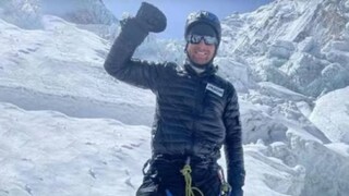 হিমালয়ের কোলেই চিরতরে ঘুমিয়ে পড়লেন এই অভিযাত্রী