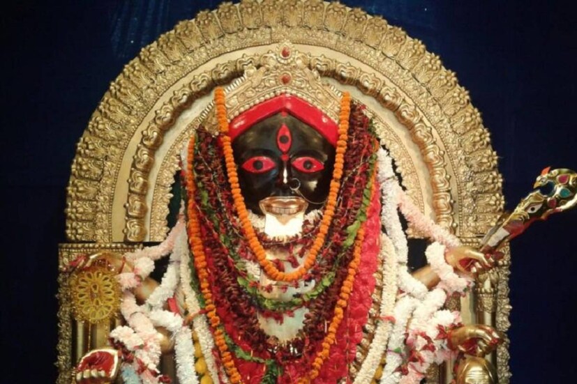 এ বছর পঞ্জিকা মতে ফলহারিণী কালীপুজো হবে ৩ জ্যৈষ্ঠ বা ১৮ মে, ১৪৩০৷