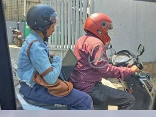 ভাইরাল হয়ে পড়ে দ্রুত
