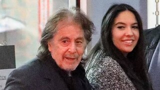 পিতৃত্বের স্বাদ পেতে চলেছেন হলিউডের প্রবীণ তারকা আল পাচিনো